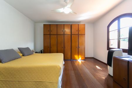 Casa para alugar com 299m², 3 quartos e 3 vagasQuarto 1 