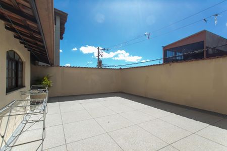 Casa para alugar com 299m², 3 quartos e 3 vagasÁrea Externa 