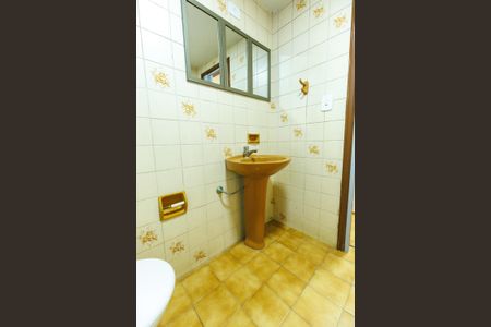 Casa para alugar com 120m², 2 quartos e 1 vagaBanheiro Corredor