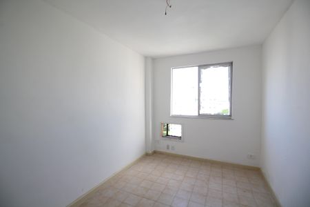 Quarto 2 de apartamento para alugar com 2 quartos, 50m² em Jacarepaguá, Rio de Janeiro