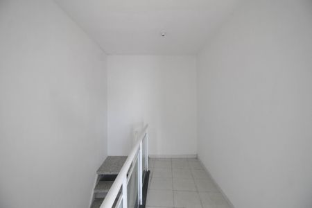 Casa para alugar com 72m², 2 quartos e 1 vagaCorredor