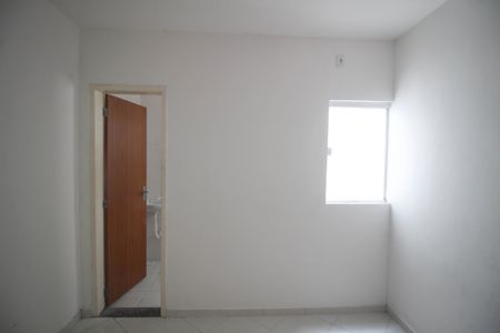 Casa para alugar com 48m², 2 quartos e sem vagaSuíte