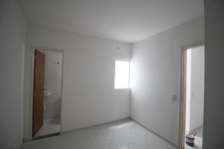 Casa para alugar com 48m², 2 quartos e sem vagaSuíte