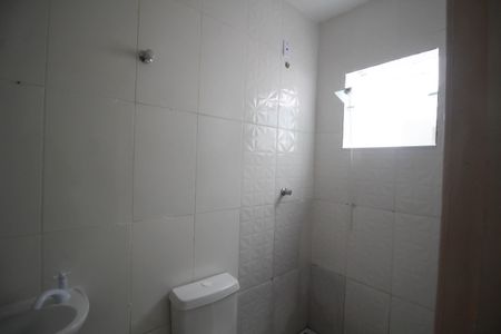 Casa para alugar com 48m², 2 quartos e sem vagaBanheiro da Suíte