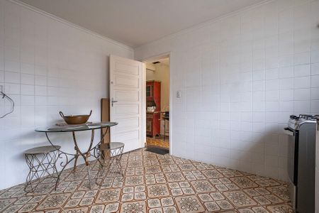 Casa à venda com 168m², 3 quartos e 2 vagasCozinha