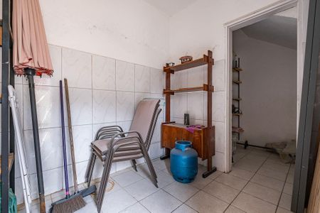 Casa à venda com 168m², 3 quartos e 2 vagasQuintal - Quarto de Serviço