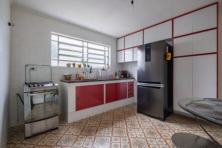 Casa à venda com 168m², 3 quartos e 2 vagasCozinha