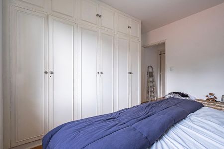 Casa à venda com 168m², 3 quartos e 2 vagasSuíte 2
