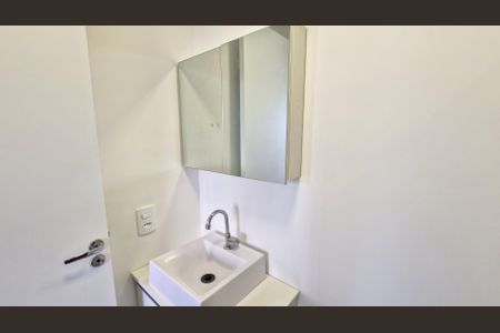 Apartamento para alugar com 36m², 2 quartos e sem vagaBanheiro