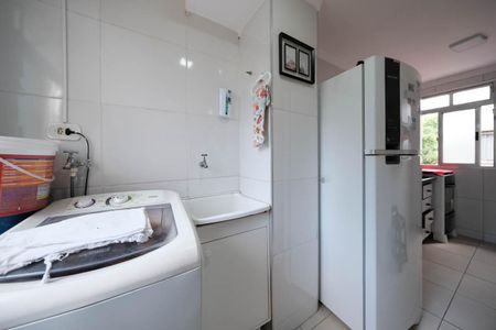 Apartamento à venda com 44m², 2 quartos e 1 vagaCozinha e Área de Serviço