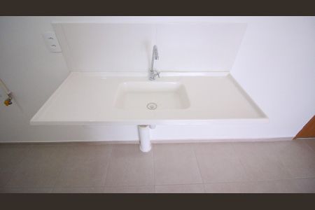 Apartamento para alugar com 2 quartos, 40m² em Vila Antonieta, São Paulo