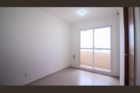 Apartamento para alugar com 2 quartos, 40m² em Vila Antonieta, São Paulo