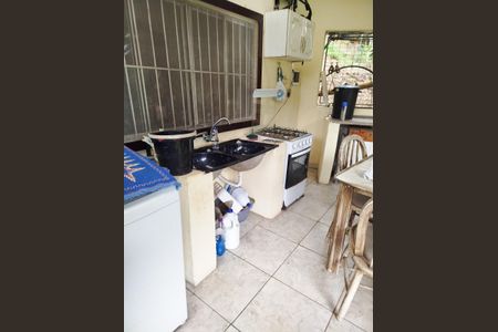 Casa à venda com 1008m², 2 quartos e 3 vagas Casa à venda com 1008m², 2 quartos e 3 vagasCozinha