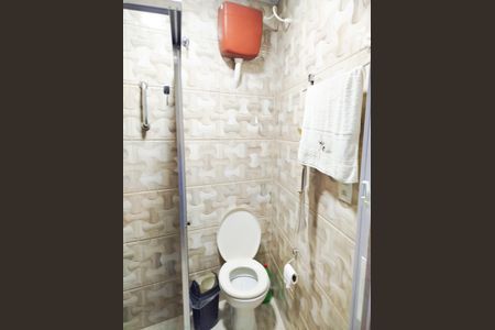 Casa à venda com 1008m², 2 quartos e 3 vagas Casa à venda com 1008m², 2 quartos e 3 vagasBanheiro