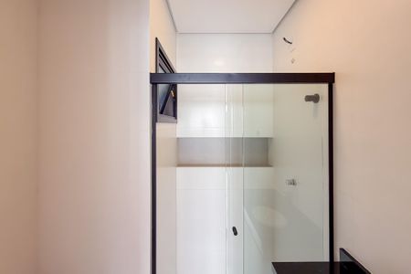 Apartamento para alugar com 62m², 2 quartos e sem vaga Apartamento para alugar com 62m², 2 quartos e sem vagaBanheiro