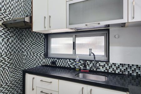 Apartamento para alugar com 98m², 3 quartos e 1 vagaCozinha 