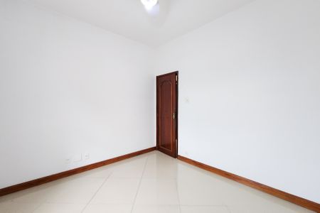Apartamento para alugar com 98m², 3 quartos e 1 vagaQuarto 2