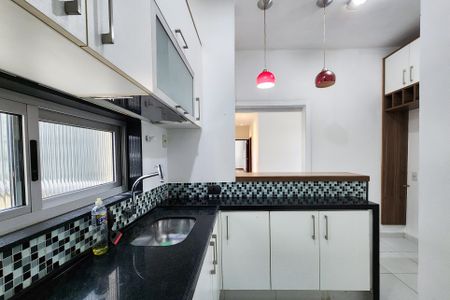 Apartamento para alugar com 98m², 3 quartos e 1 vagaCozinha 