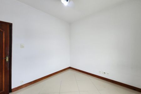 Apartamento para alugar com 98m², 3 quartos e 1 vagaQuarto 2