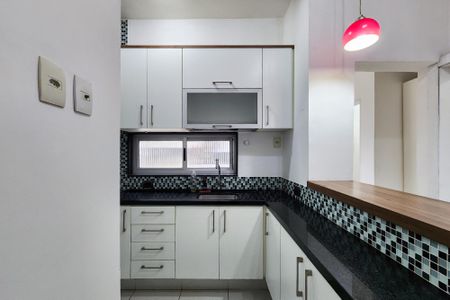 Apartamento para alugar com 98m², 3 quartos e 1 vagaCozinha 