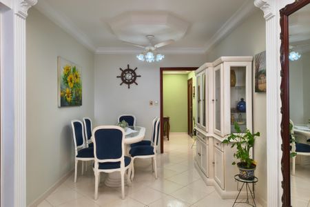 Apartamento para alugar com 115m², 2 quartos e 2 vagasSala