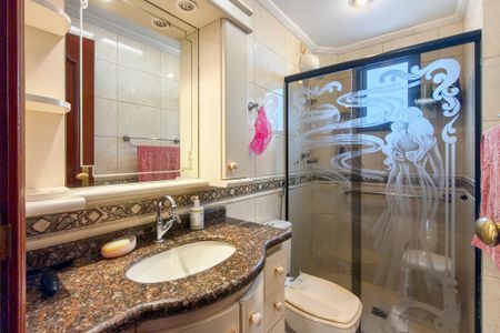 Apartamento para alugar com 115m², 2 quartos e 2 vagasBanheiro