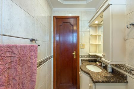 Apartamento para alugar com 115m², 2 quartos e 2 vagasBanheiro