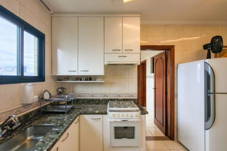 Apartamento para alugar com 115m², 2 quartos e 2 vagasCozinha 