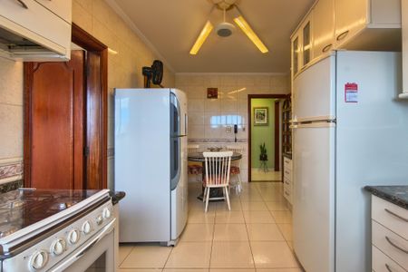 Apartamento para alugar com 115m², 2 quartos e 2 vagasCozinha 
