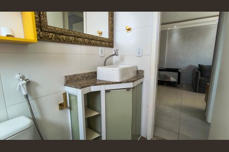 Apartamento para alugar com 70m², 2 quartos e sem vagaBanheiro 