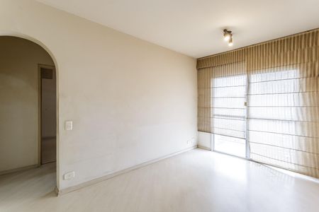 Sala de apartamento para alugar com 1 quarto, 45m² em Indianópolis, São Paulo