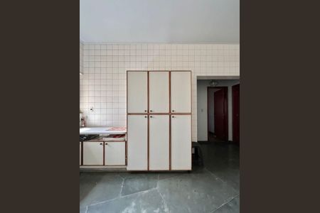 Apartamento à venda com 601m², 4 quartos e 4 vagasÁrea de Serviço 