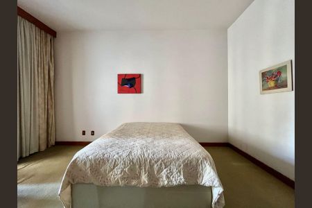 Apartamento à venda com 601m², 4 quartos e 4 vagasSuíte 3