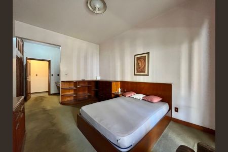 Apartamento à venda com 601m², 4 quartos e 4 vagasSuíte 1