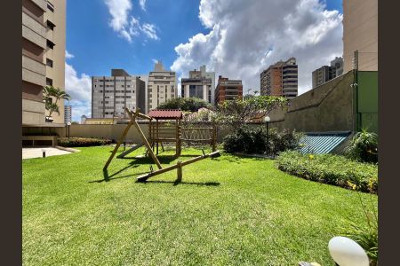 Apartamento à venda com 601m², 4 quartos e 4 vagasÁrea comum - Playground