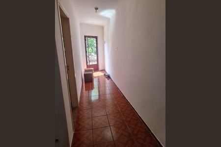 Corredor de casa à venda com 2 quartos, 65m² em Vila Cleonice, São Paulo