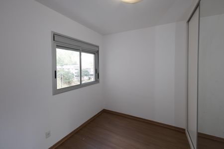Apartamento para alugar com 104m², 3 quartos e 2 vagasQuarto 2