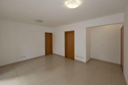 Apartamento para alugar com 104m², 3 quartos e 2 vagasSala