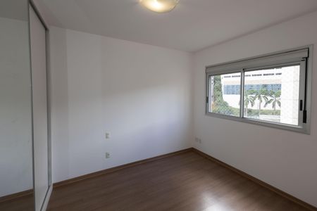 Apartamento para alugar com 104m², 3 quartos e 2 vagasSuíte 1
