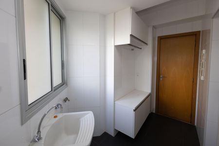 Apartamento para alugar com 104m², 3 quartos e 2 vagasÁrea de Serviço