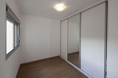 Apartamento para alugar com 104m², 3 quartos e 2 vagasQuarto 2