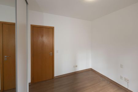Apartamento para alugar com 104m², 3 quartos e 2 vagasQuarto 1