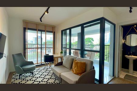 Sala de kitnet/studio para alugar com 1 quarto, 42m² em Pinheiros, São Paulo