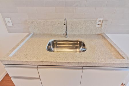 Apartamento para alugar com 27m², 2 quartos e sem vagaSala e cozinha