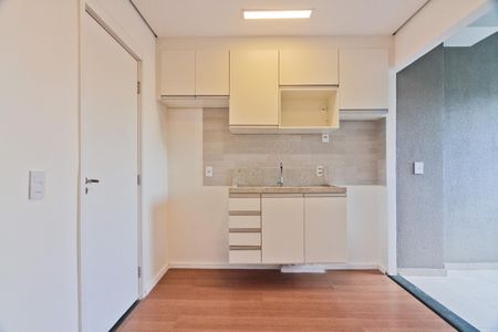 Apartamento para alugar com 27m², 2 quartos e sem vaga Apartamento para alugar com 27m², 2 quartos e sem vagaSala e cozinha