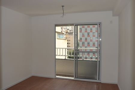 Studio para alugar com 24m², 1 quarto e sem vagaSala/Dormitório