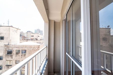 Sacada de kitnet/studio para alugar com 1 quarto, 24m² em Bela Vista, São Paulo