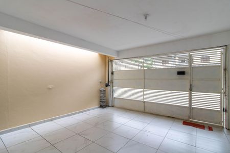 Casa para alugar com 300m², 3 quartos e 2 vagasGaragem 