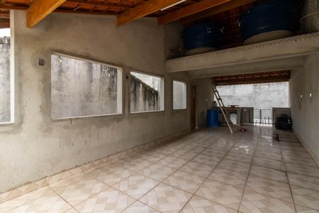 Casa para alugar com 300m², 3 quartos e 2 vagasTerraço 