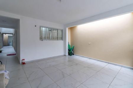 Casa para alugar com 300m², 3 quartos e 2 vagasGaragem 